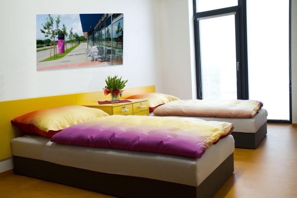 Campea Aparthotel Brno Habitación foto