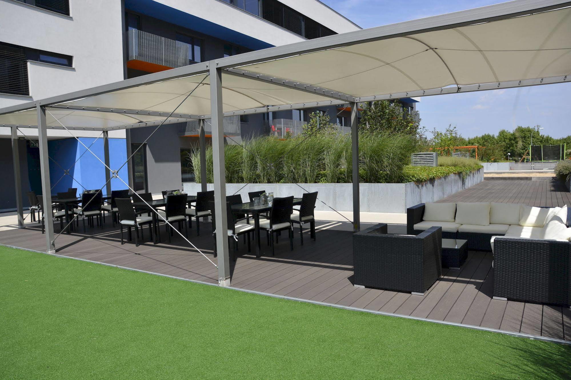 Campea Aparthotel Brno Exterior foto